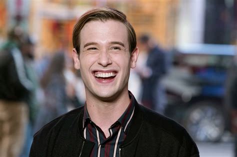 Tyler henry - Tyler Henry reveals details of the fatal car crash that killed Jim Parsons' father. Plus, "The Big Bang Theory" alum receives an apology from his stubborn gr...
